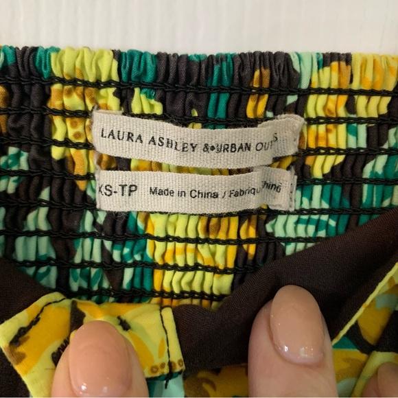 Laura Ashley x Urban Outfitters Yellow Floral Smocked Crop Top, size XS - Picture 2 of 7